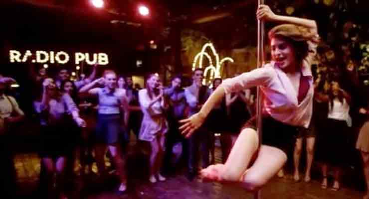 Jacqueline Fernandez's Sexy Pole Dance In ‘A Gentleman'