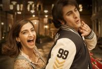 Ranbir Kapoor and Sonam Kapoor recreate their chemistry in the Sanjay Dutt biopic